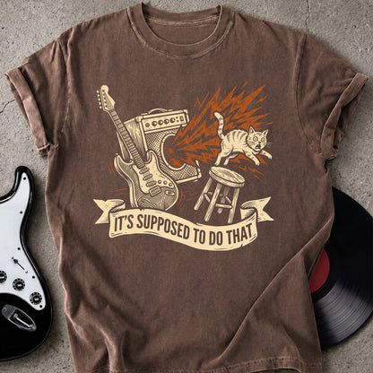 Startled Cat Amp T-shirt