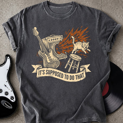 Startled Cat Amp T-shirt