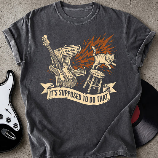 Startled Cat Amp T-shirt